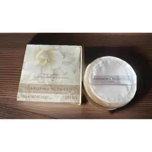 Jafra GARDENIA Dusting Powder Talco Corporal Perfumado 100g 3.5oz New